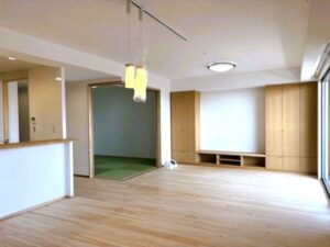 無垢板、フローリング、木の家、マンション、リフォーム、リノベーション、漆喰