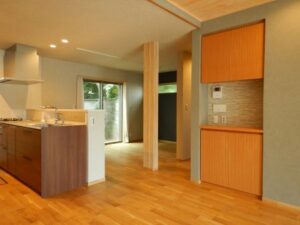 広く見える、間取り、プラン、小さい家、大きく見せる、新築、間取り、コツ、木の家、大阪