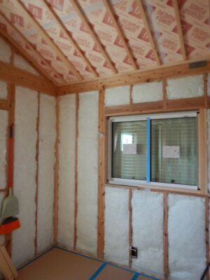 冷え性、対策、断熱、室温、温度、リフォーム、新築、寒い、対処、古い、グラスウール、フェノールフォーム、木の家、リノベーション