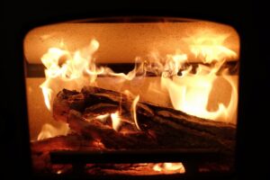 薪ストーブ、炎、大阪、リフォーム、新築、薪ストーブライフ、炎のある暮らし、ドブレ、デメリット、料理