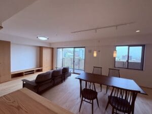 石油危機、値上がり、どうする、資材高騰、断熱材、自然素材、解決、無垢、漆喰、リフォーム、マンション、住宅、木の家、大阪